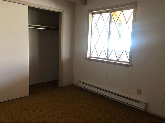 4th image of 15 Lake View Dr