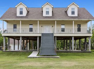 4975 Yacht Pen Ln, Lafitte, LA 70067