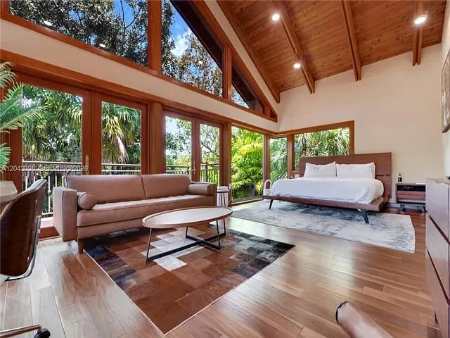 6960 Mira Flores Ave — Photo 14