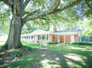 4305 Shadi Green Ln, Pfafftown, NC 27040