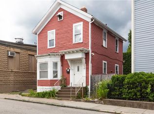 9 Grant St, Pawtucket, RI 02860