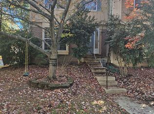 7860 Rebel Walk Dr, Manassas, VA 20109