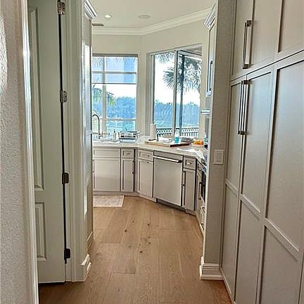 4th image of 15536 Monterosso LN #201