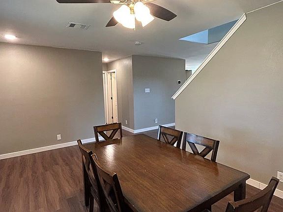 3rd image of 4137 Petunia Ave