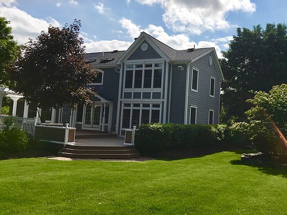 Expansive window with seats