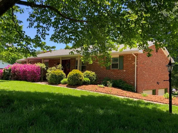 409 Chamberlain Dr, Marietta, OH 45750