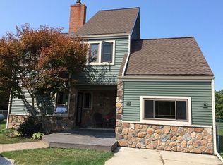 5951 Lovejoy Rd, Byron, MI 48418