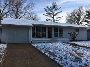 734 Montego Dr, Saint Louis, MO