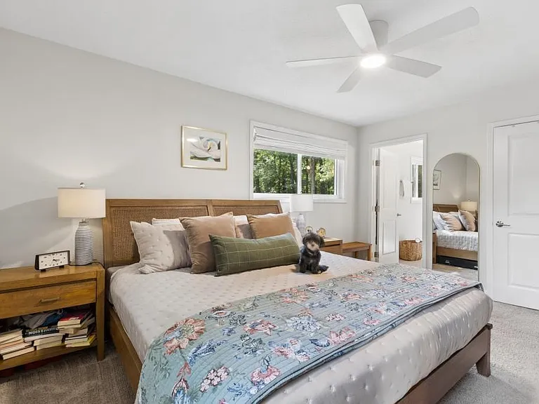 2506 Kingsley Dr NE — Photo 18