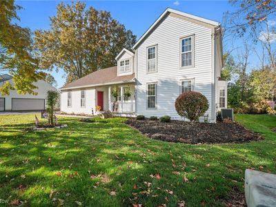 8013 Amberly Cir NW, North Canton, OH, 44720