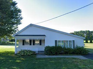 5 Valley St, Hatfield, MA 01038
