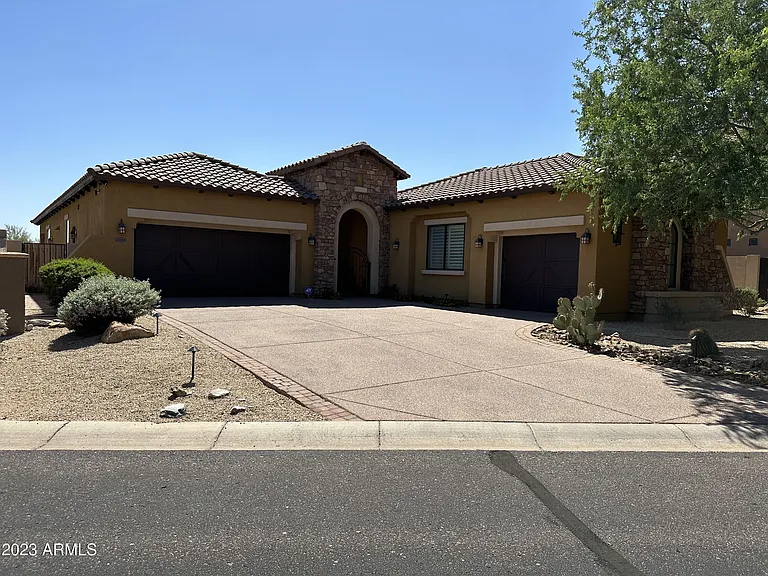 17388 N 101st Way — Photo 3