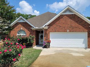 737 Holland Dr, Pleasant Grove, AL 35127