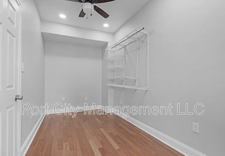 2815 Orleans St — Photo 8