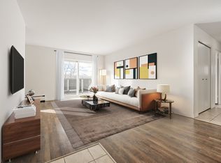 5 Frontenac Rd, London, ON N5Z3Y2