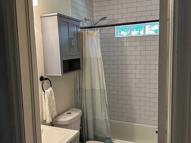 1181 Westview Dr SW — Photo 5