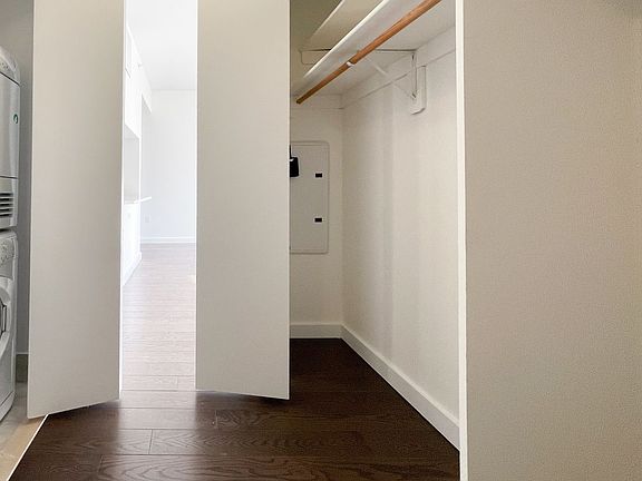 4th image of 310 E 2nd St APT 8M