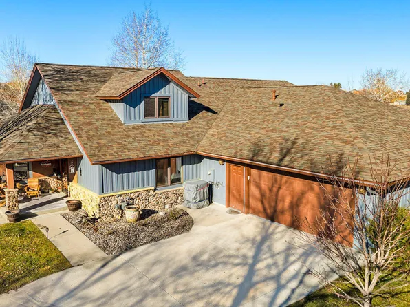 10 River Rock Rd, Sheridan, WY 82801