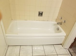 7346 W 57th Pl FLOOR 2, Summit Argo, IL 60501