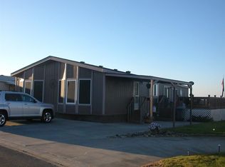 37 Valleyview Cir, Richland, WA 99352