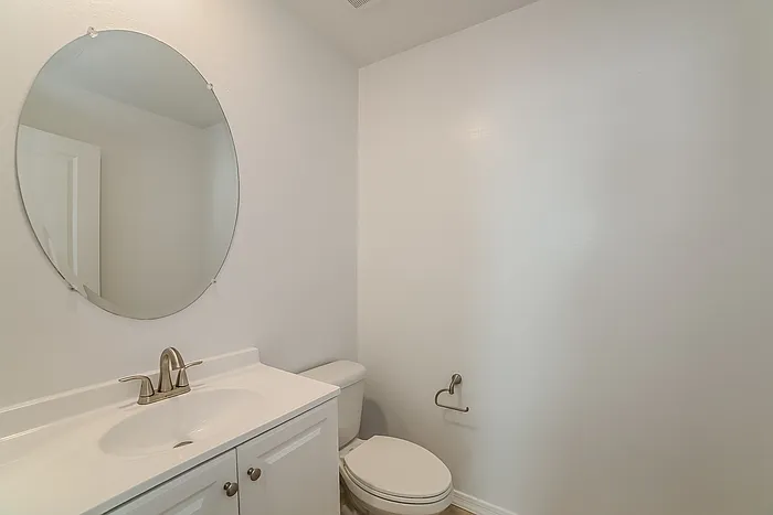 8126 W Agora Ln — Photo 15