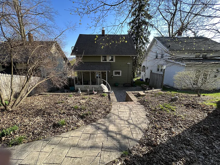 519 School St — Photo 44