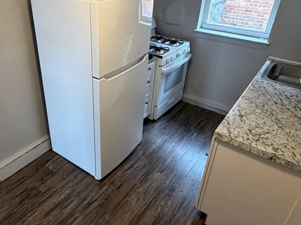 102 W Hudson St, Long Beach, NY