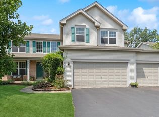 841 Barclay Dr, Bolingbrook, IL 60440