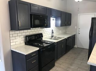 911 University Ave #6, Huntsville, TX 77320
