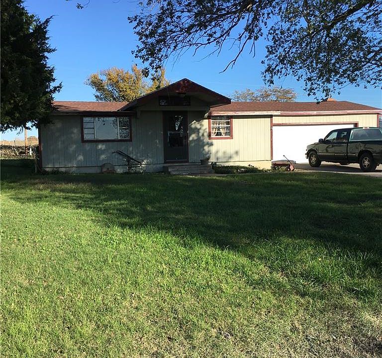 2nd image of 28023 County Street 2550