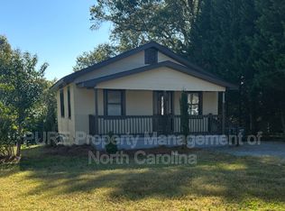 111 Hillcrest Dr, Bessemer City, NC 28016