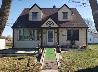 212 S Main St, Coleridge, NE 68727