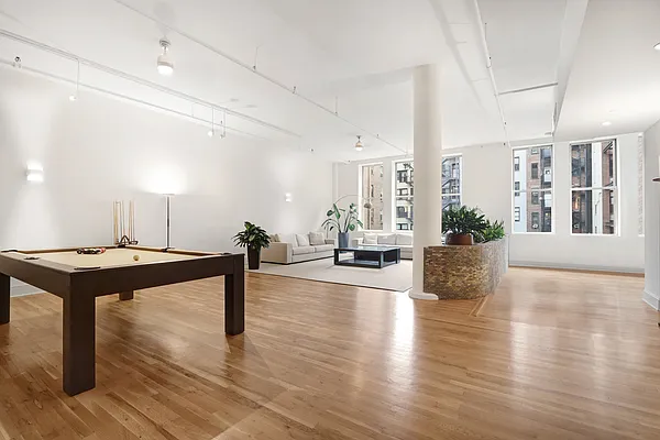 Rented by Compass | media 7