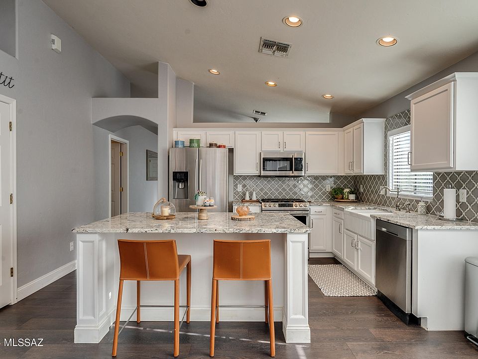1st image of 5548 W Acacia Blossom Pl