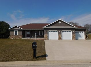 12217 N Placidview Ln, Milford, IN