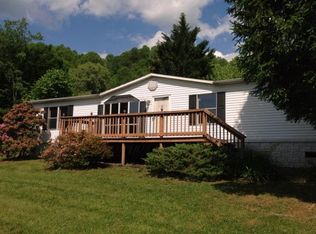 189 Willard Perkins Rd, Roan Mountain, TN 37687