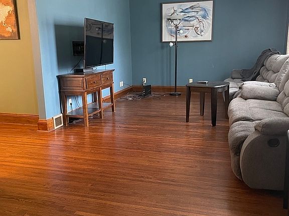 2nd image of 1268 Stanford Ave #1-4