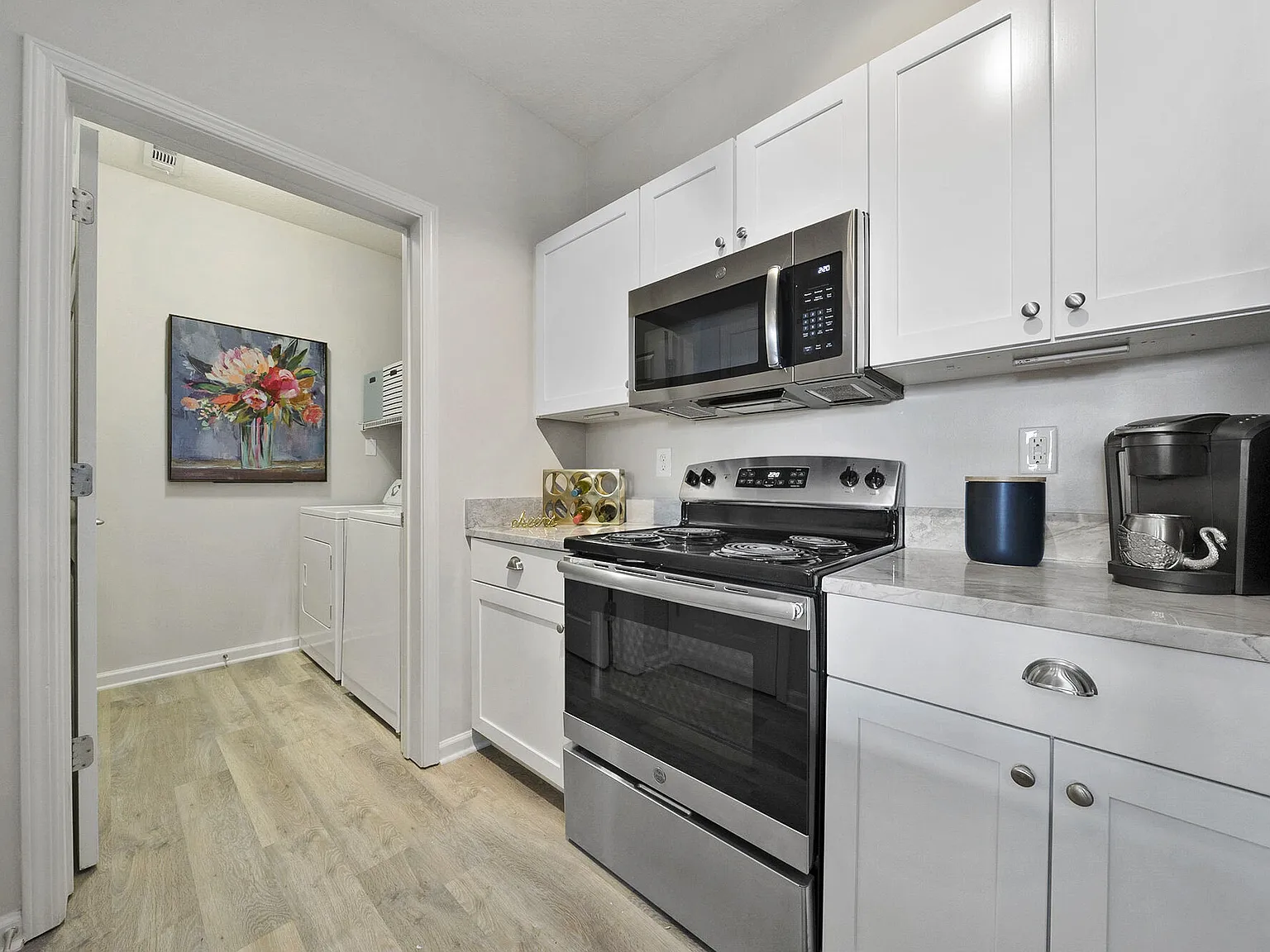 Belmont Place — Photo 3