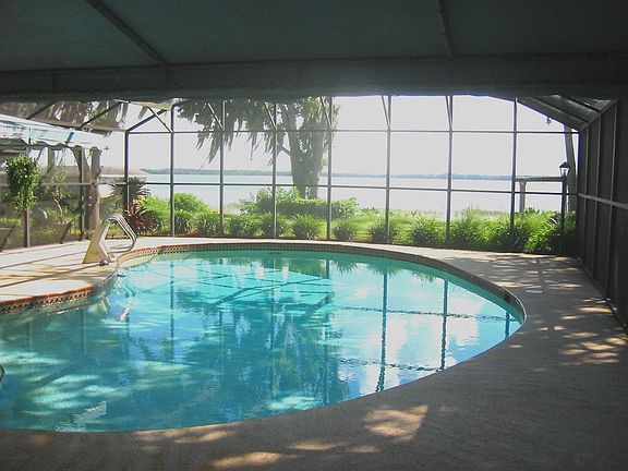 2nd image of 33545 Lakeshore Dr