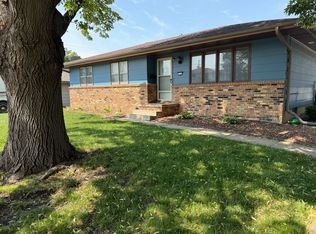 1306 SE Bel Aire Rd, Ankeny, IA 50021