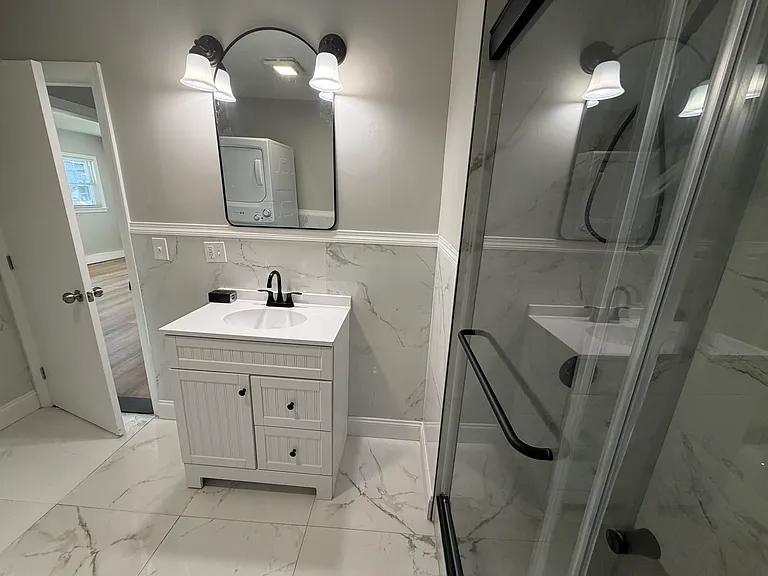 512 Merrimack Ave #512B — Photo 6