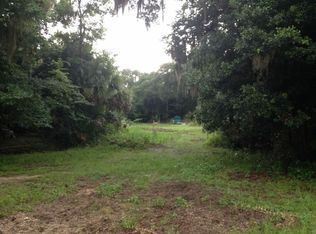 936 Winona Dr, Geneva, FL 32732