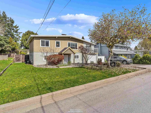 1975 Routley Ave, Pt Coquitlam, BC V3C 1A8