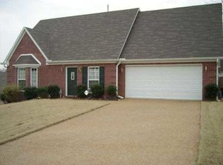 14 Union Fort Dr, Jackson, TN 38305