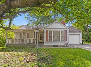 8808 Wornall Rd, Kansas City, MO 64114