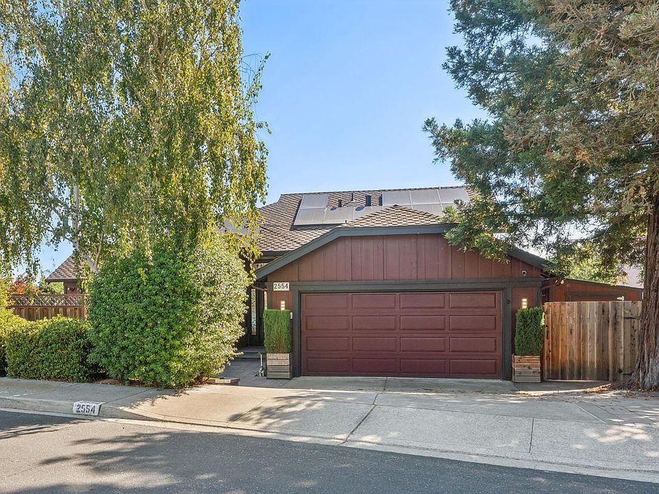 1st image of 2554 Holly View Ct