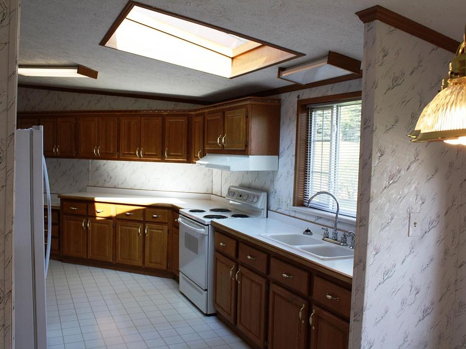 11159 Red Arrow Hwy, Bridgman, MI 49106 Zillow