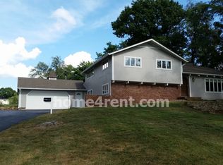 11035 State Line Rd, Kansas City, MO 64114