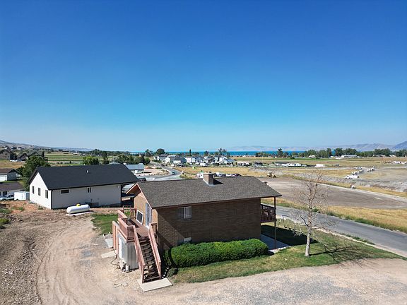 5th image of 2519 S Country Club Dr #21