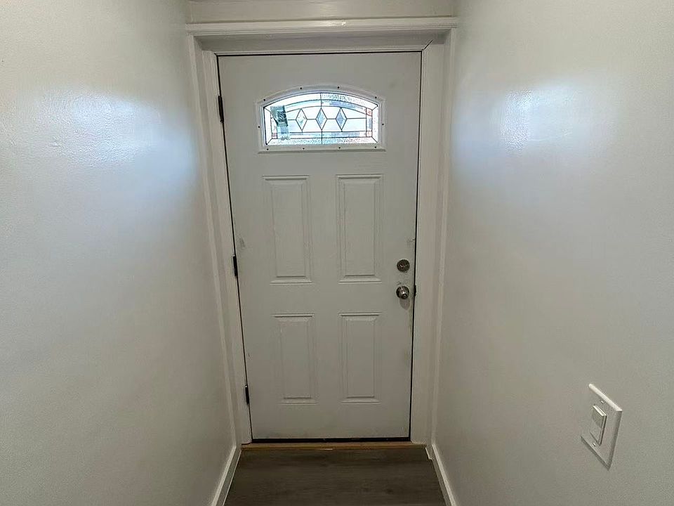 1st image of 89 Maryland Ave